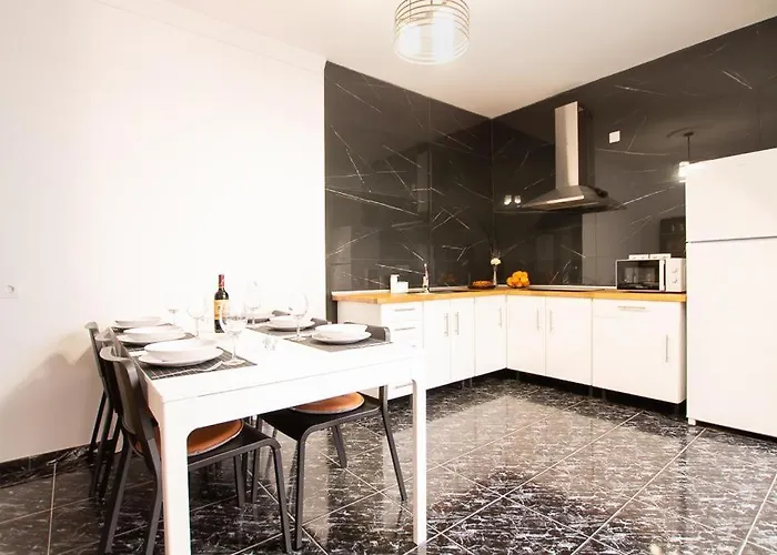 Casa Sunshine Paradise بيت للعطل مْبيسينداريو